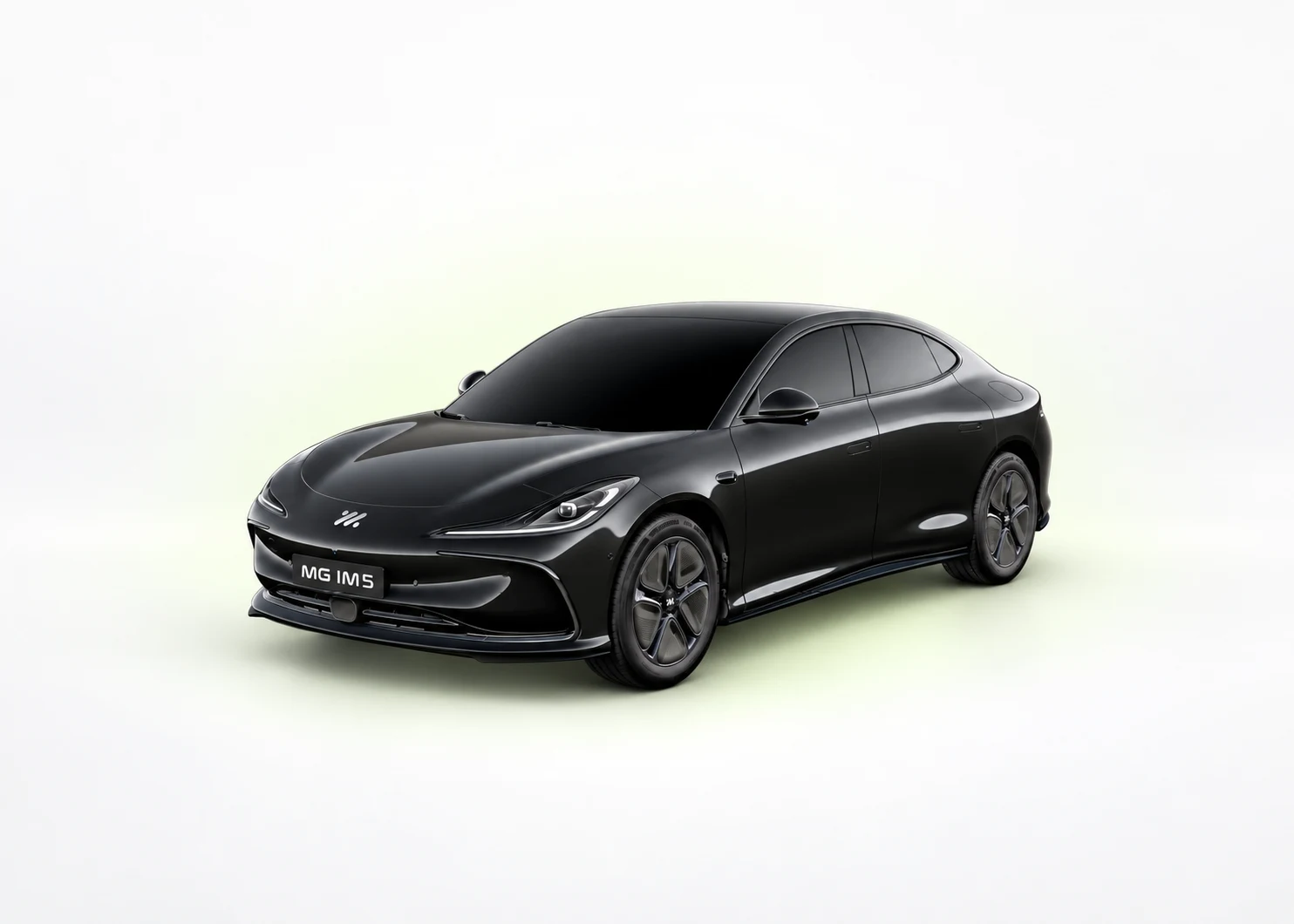 Black MG IM5 on a light studio background